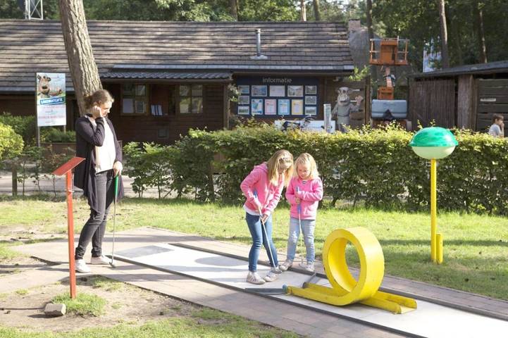 Vakantiepark voor 4 personen, met Balkon en Terras in Arnhem