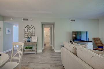 Beach Rental for 6 Guests in Bradenton Beach, Anna Maria Island, Picture 2
