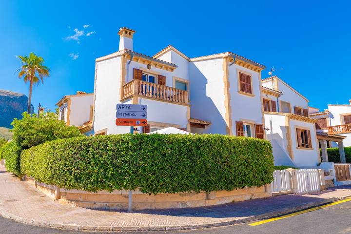 Holiday home for 8 people, with terrace - 1