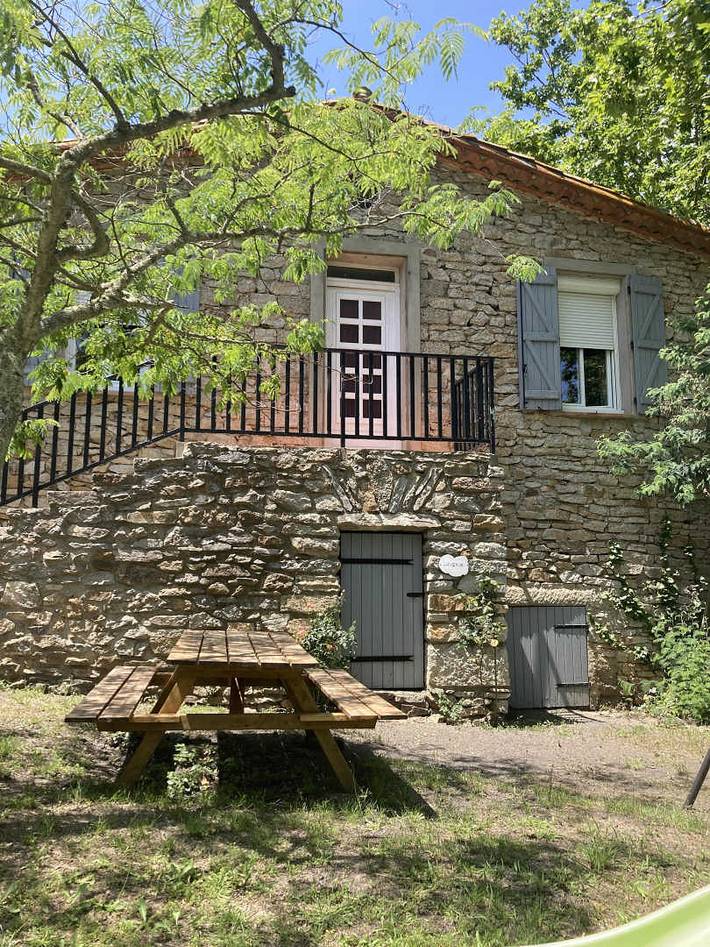 Gîte pour 5 personnes, avec jardin dans les Corbières