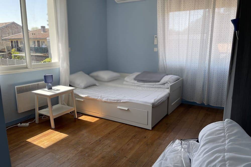 Le lac Devant sa Porte- Base de Bombannes Proche , Ocean à 5 Minutes in Maubuisson, Carcans