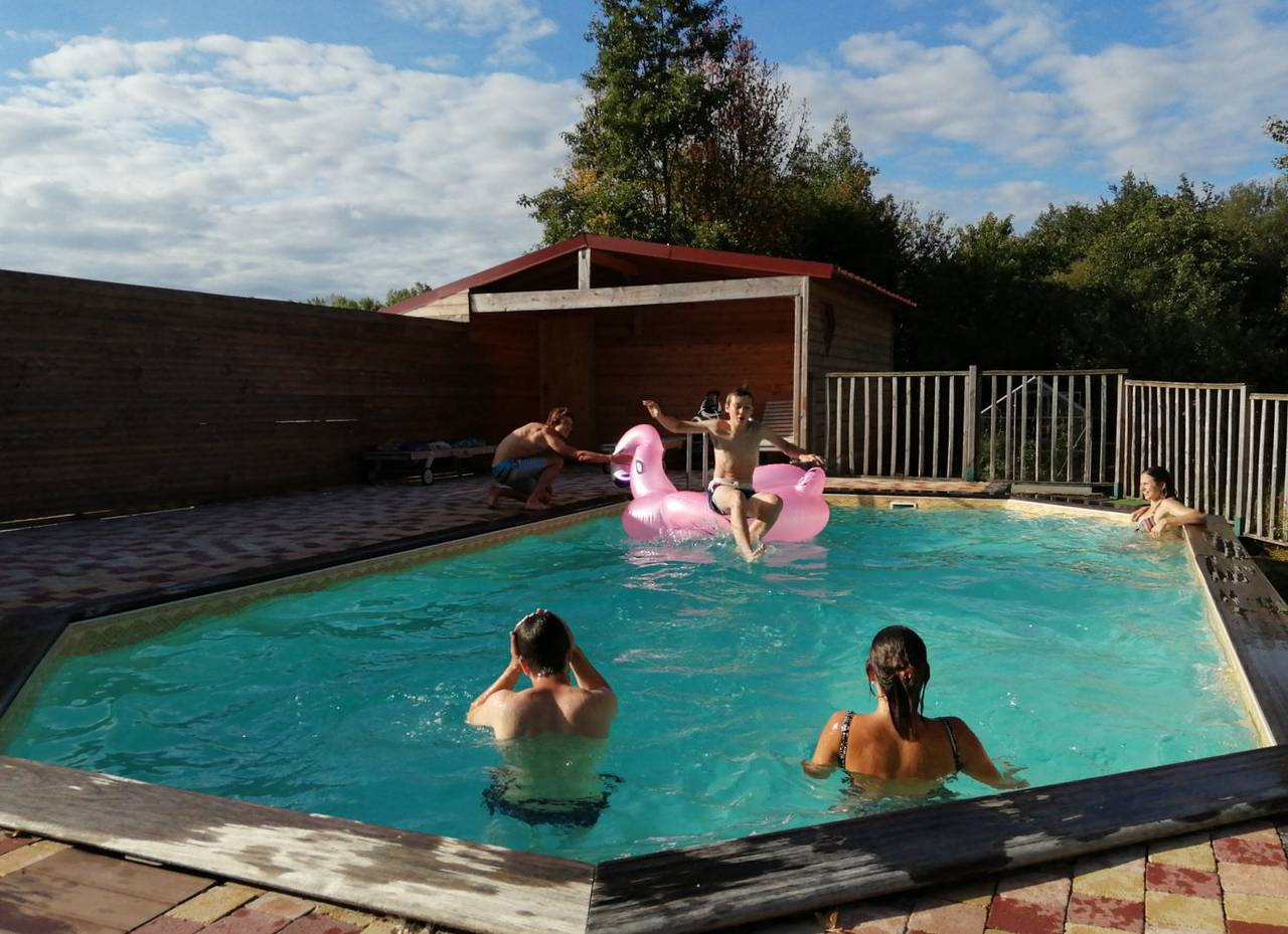 Pic Epeiche - gite avec piscine, proche La Flèche in Savigné-sous-le-Lude, Vallée de la Loire