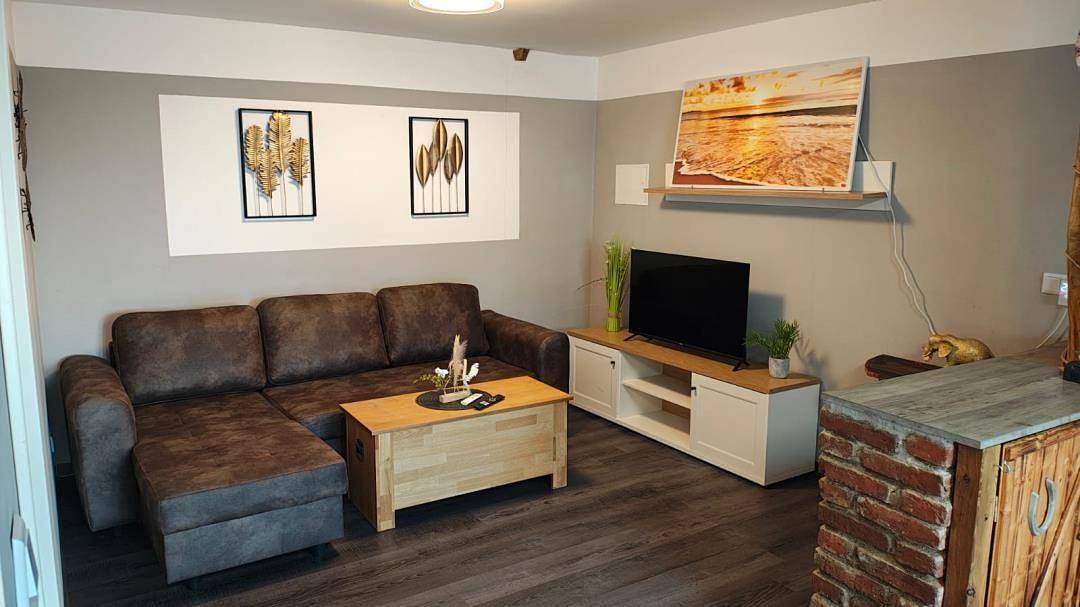 Entire holiday apartment, Moderne Fewo No. 6 in Aurich, Landkreis Aurich