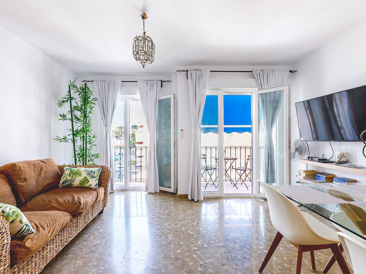 Appartement entier, Appartement à Caleta de Vélez - 2 chambres, climatisé in Urbanización Villa del Mar, Vélez-Málaga