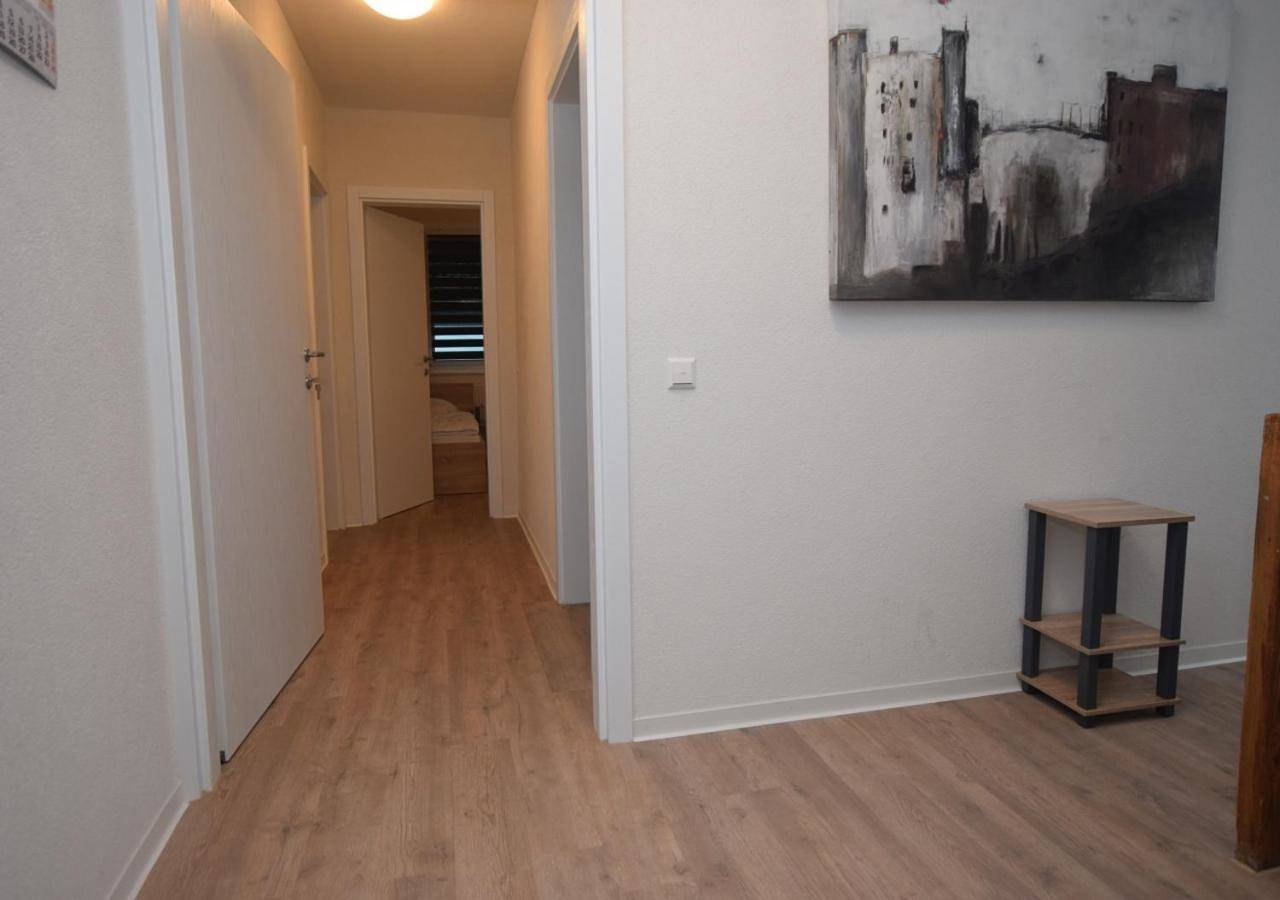 Single Room with Shared Bathroom in Möhringen, Stuttgart