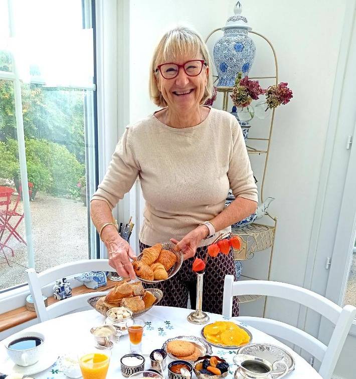 Chambre d’hôte pour 2 personnes, avec terrasse ainsi que vue et jardin à Saintes - 2