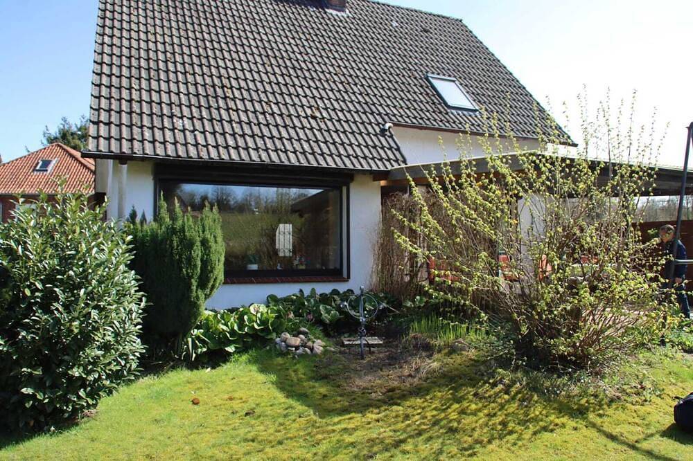 Charmantes Ferienhaus in traumhafter Lage mitten in der Wingst in Wingst, Cuxland
