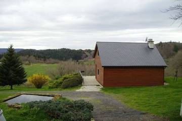 Maison de campagne pour 5 personnes, avec terrasse à Condat
