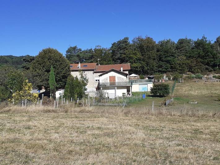 Appartement de vacances pour 6 personnes, avec Balcon et Terrasse ainsi que Jardin et Vue