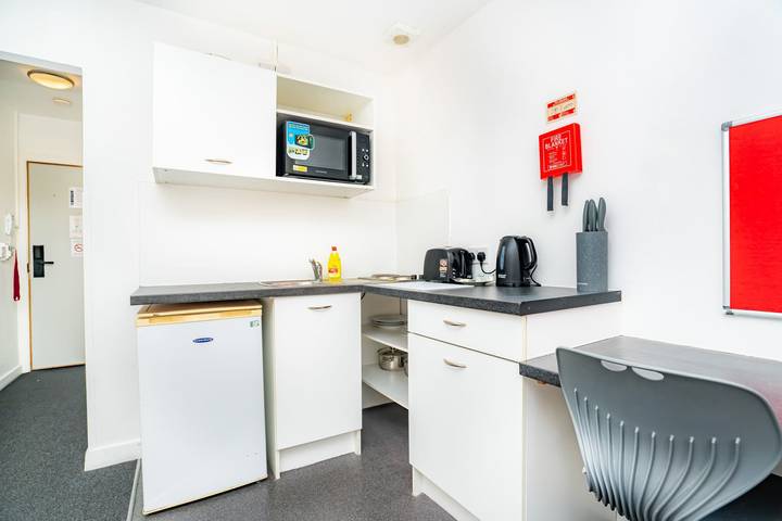 Apartment for 2 people in Coventry