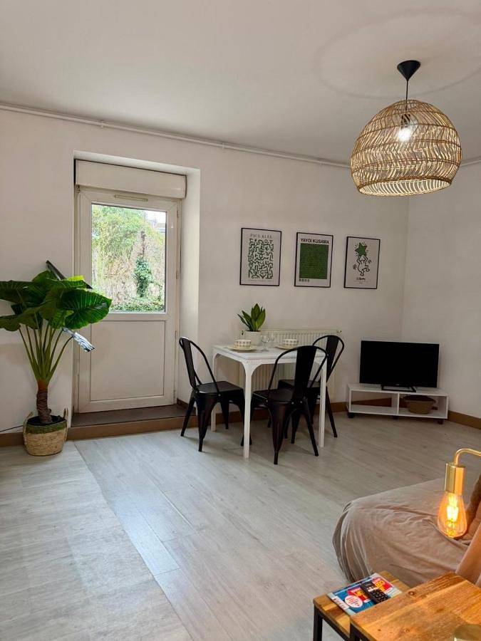 Gîte pour 2 personnes, avec terrasse à Bourg-lès-Valence - 4