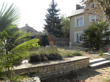Cottage pour 7 personnes, avec jardin et piscine à Chabournay