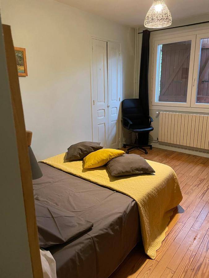 Gîte pour 2 personnes, avec vue et jardin à Albon - 3