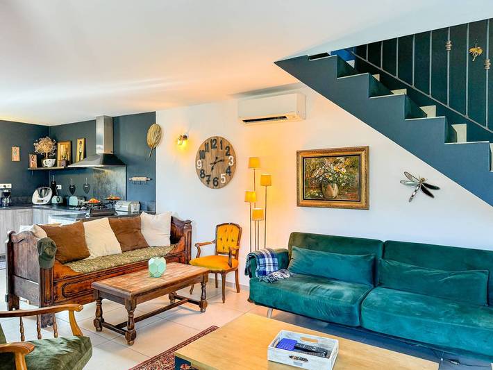 Gîte pour 4 personnes, avec piscine ainsi que vue et terrasse à Sartène - 2