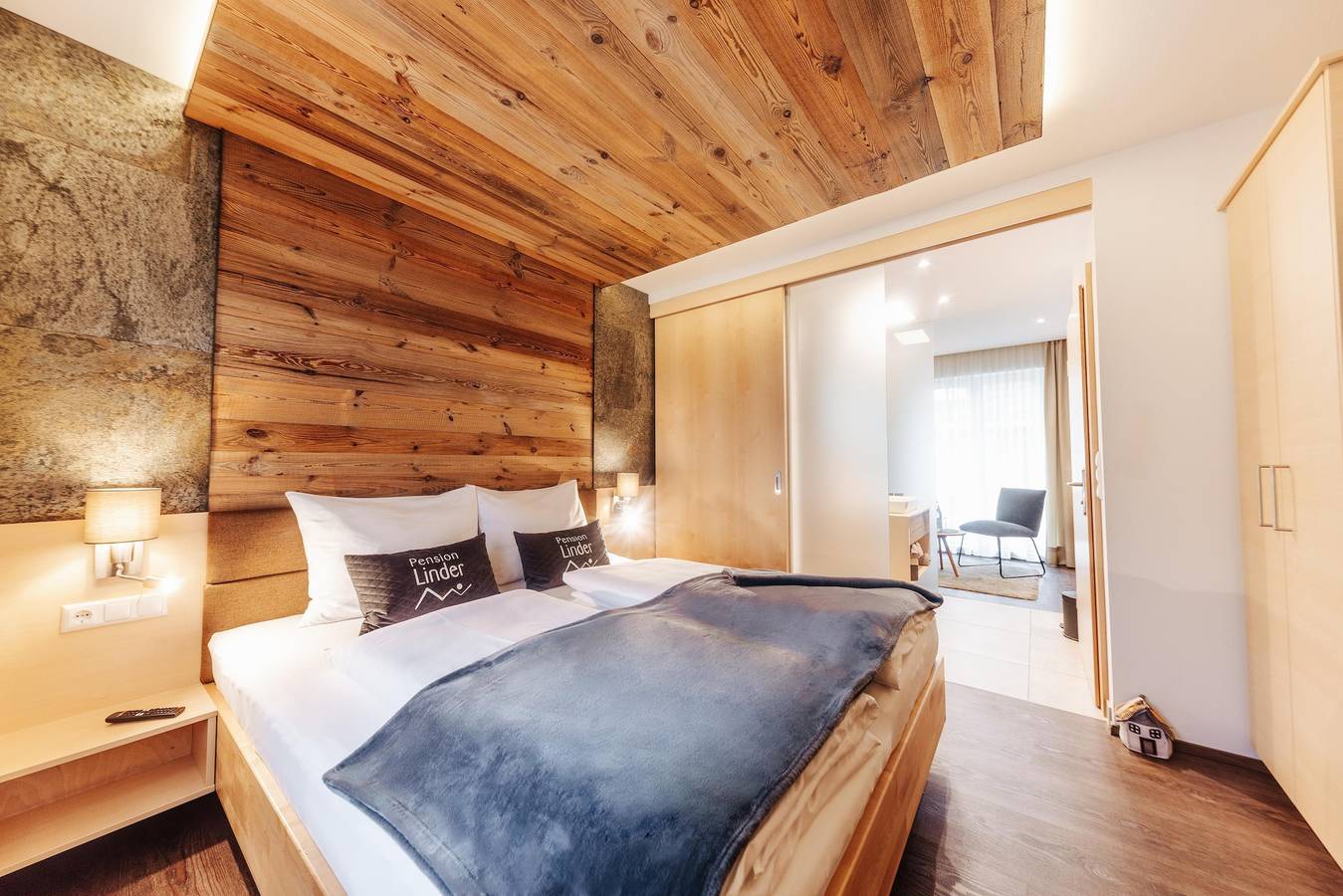 Entire holiday apartment, Familienzimmer Innenhof in Seeboden, Oberkärnten