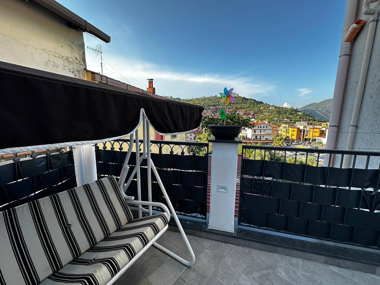 Ganze Wohnung, Apartment „La Casa Di Zio Michelino“ mit Bergblick, Wlan und Klimaanlage in Pimonte, Monti Lattari