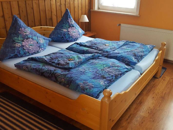 Ferienwohnung für 7 Personen, mit Ausblick und Garten, kinderfreundlich in Benneckenstein - 4