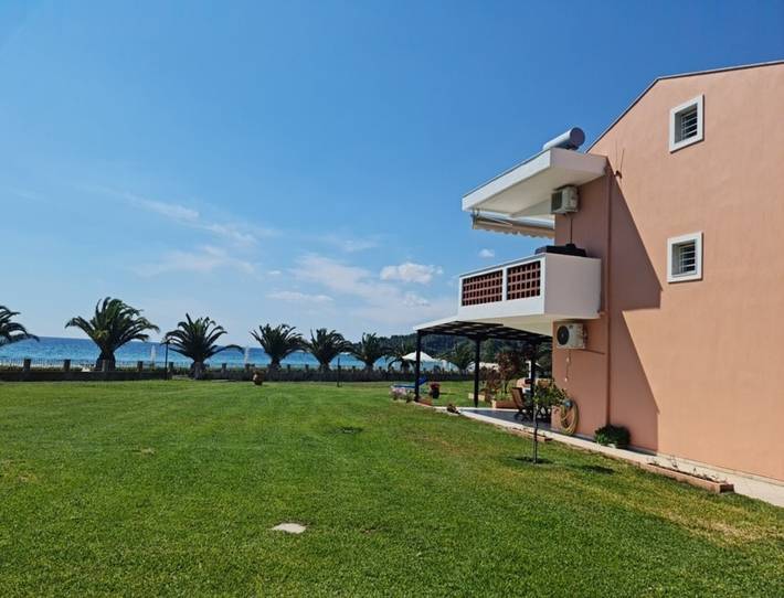 Ferienhaus für 9 Personen, mit Garten und Meerblick sowie Terrasse und Ausblick, mit Haustier in Chalkidiki - 3