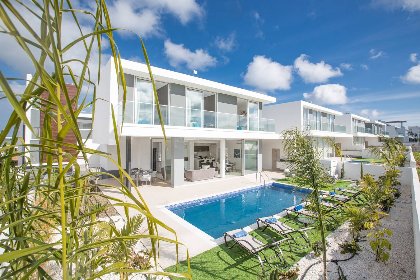 Villa Prol21,fantastic 3bdr Protaras Villa with Pool,close to Fig Tree Bay Beach in Protaras, Syd Cypern
