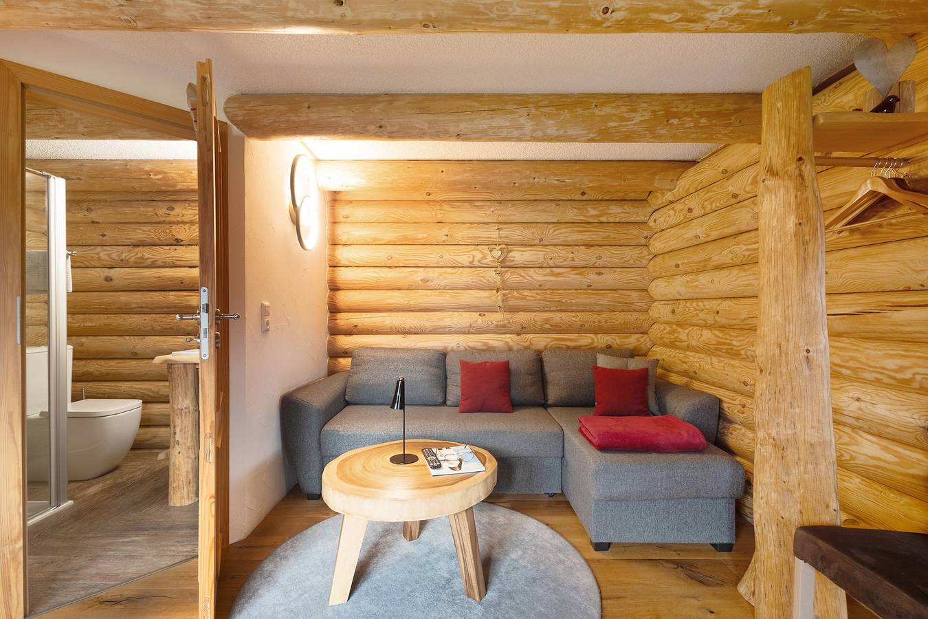Chalet junto al lago – Vogtland-Chalet: acogedora cabaña de madera para parejas in Bad Brambach, Chemnitz (region)