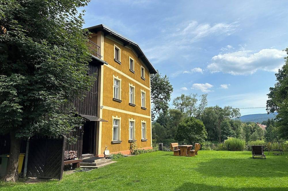 Domstolat ma wszystko na relaksujące wakacje z rodziną lub przyjaciółmi. in Janowice Wielkie, Sudety (Polska)
