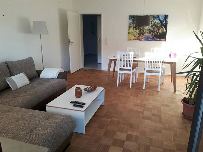 Ferienwohnung für 4 Personen, mit Balkon und Terrasse sowie Ausblick