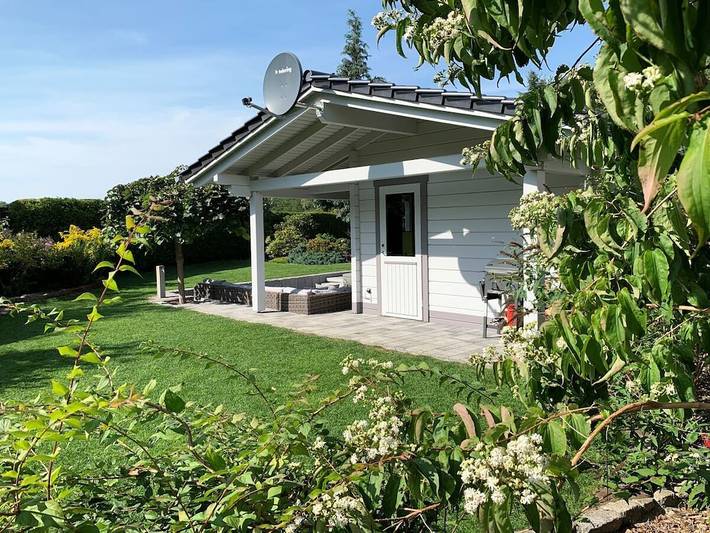 Ferienhaus in Kolkwitz mit Schwimmbecken in Kolkwitz, Lausitz