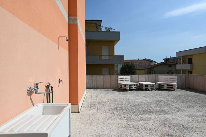 Entire apartment, P093 - Porto Recanati, new sea front apartment with a terrace in Porto Recanati, Adriatic Coast Marken