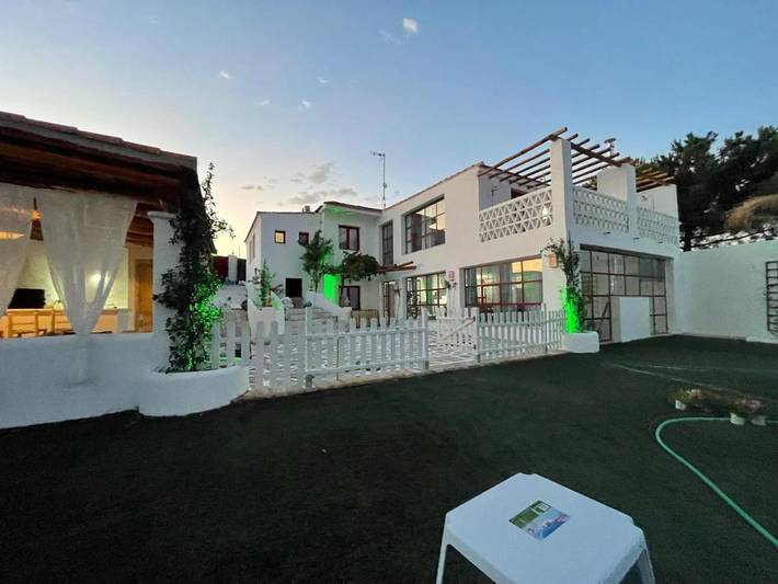 Chalet para 18 personas, con jardín además de piscina y vistas en La Sagra - 4
