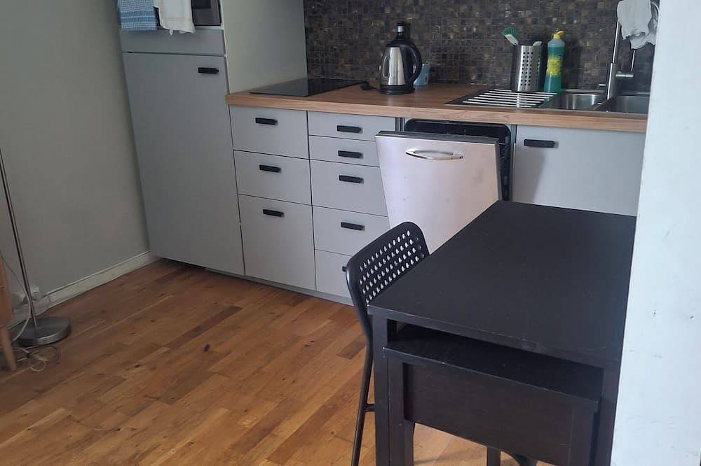 Ganze Wohnung, Practical studio retreat in charming Trøndelag for your getaway in Lerkendal, Trondheim