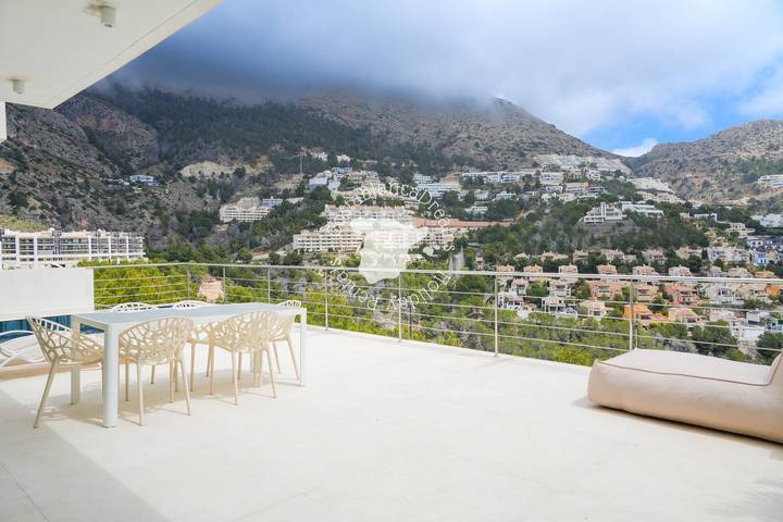 Villa pour 8 personnes, avec jardin ainsi que balcon et piscine à Altea - 4