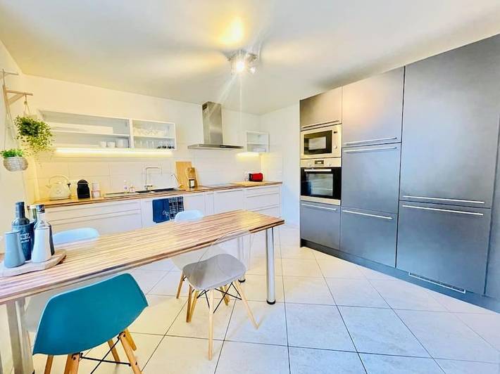 Gîte pour 6 personnes, avec terrasse, animaux acceptés à Sainte-Croix-en-Plaine