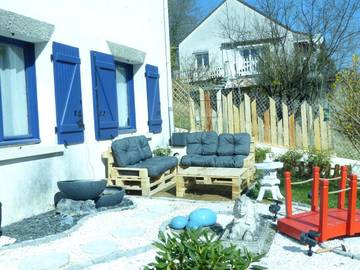 Gîte pour 3 personnes, avec vue et jardin à Chablis