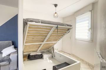 Appartement De Vacances pour 2 Personnes dans Chambéry, Région de Chambéry, Photo 4