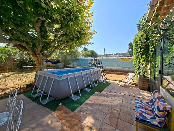 Location de vacances pour 10 personnes, avec piscine et jardin à Saint-Victoret - 3