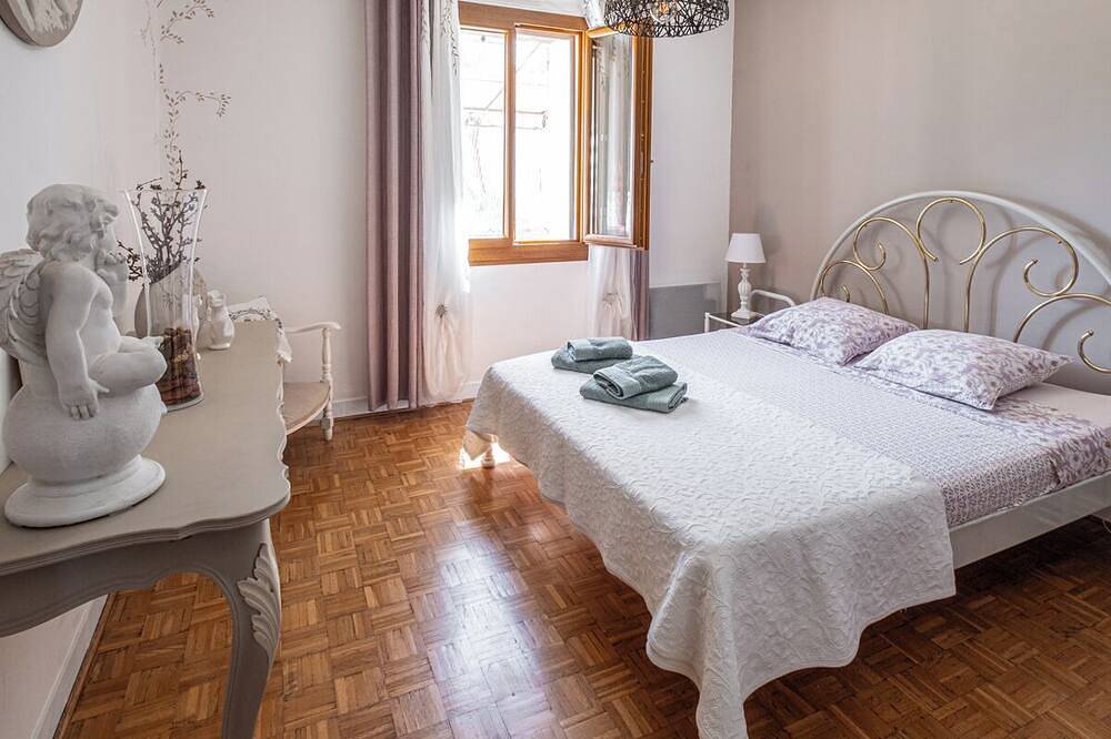 Dorfhaus mit Pool und Blick – 417 Vil in Villars, Regionaler Naturpark Luberon