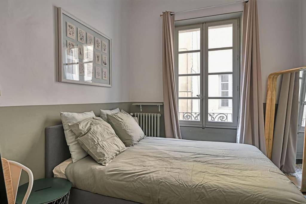 Appartement entier, Au cœur d'Avignon - 2 mins du Palais - Terrasse isolée in Avignon, Vaucluse