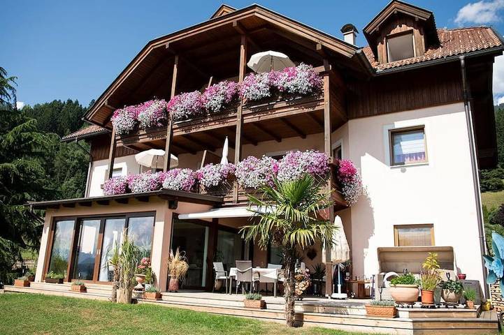 Ferienwohnung für 5 Personen, mit Garten und Balkon - 1