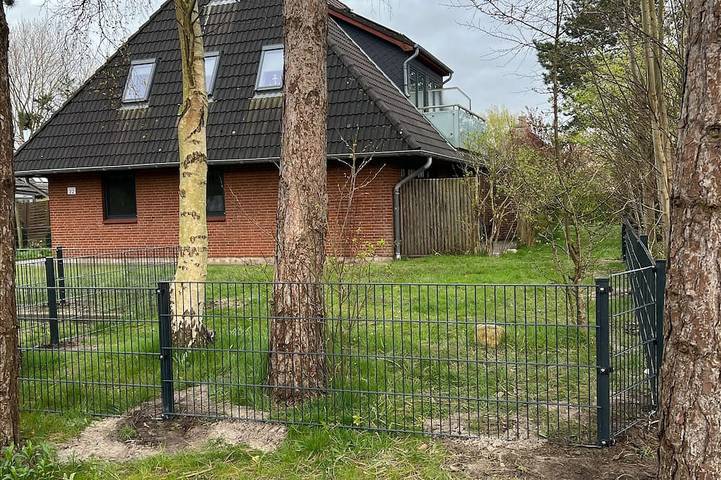 Ganze Wohnung, Erdgeschosswohnung \"Strandhafer\" zwischen Dorf und Bad in St. Peter-Bad, St. Peter-Ording