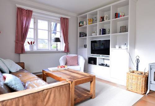 Ferienhaus für 6 Personen, mit Terrasse und Garten in Utersum - 2