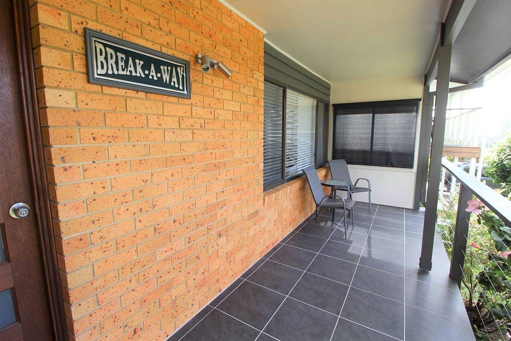 50M To Shops, Cafes & Country Club in Crescent Head, New South Wales