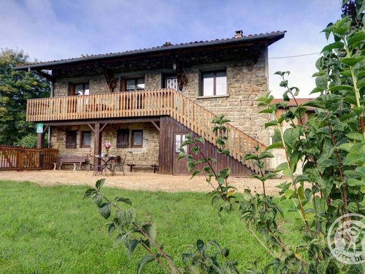 Gîte pour 4 personnes, avec Balcon ainsi que Terrasse et Jardin
