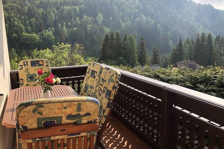 Ferienhaus für 10 Personen, mit Balkon und Garten - 1