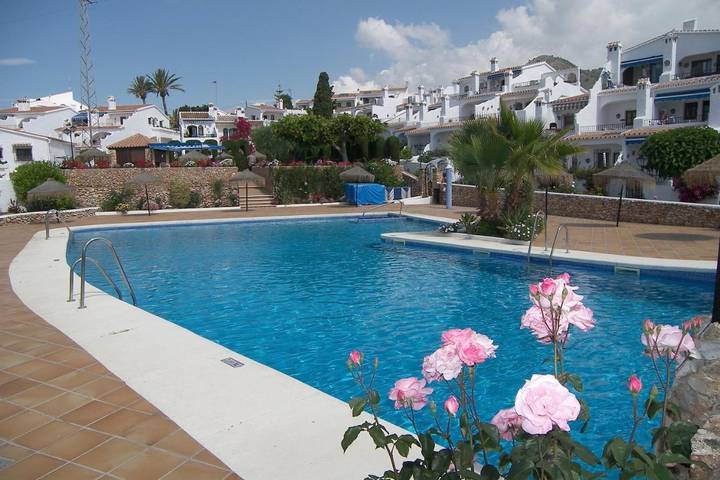 Vakantieappartement voor 3 personen, met zwembad en tuin - 1