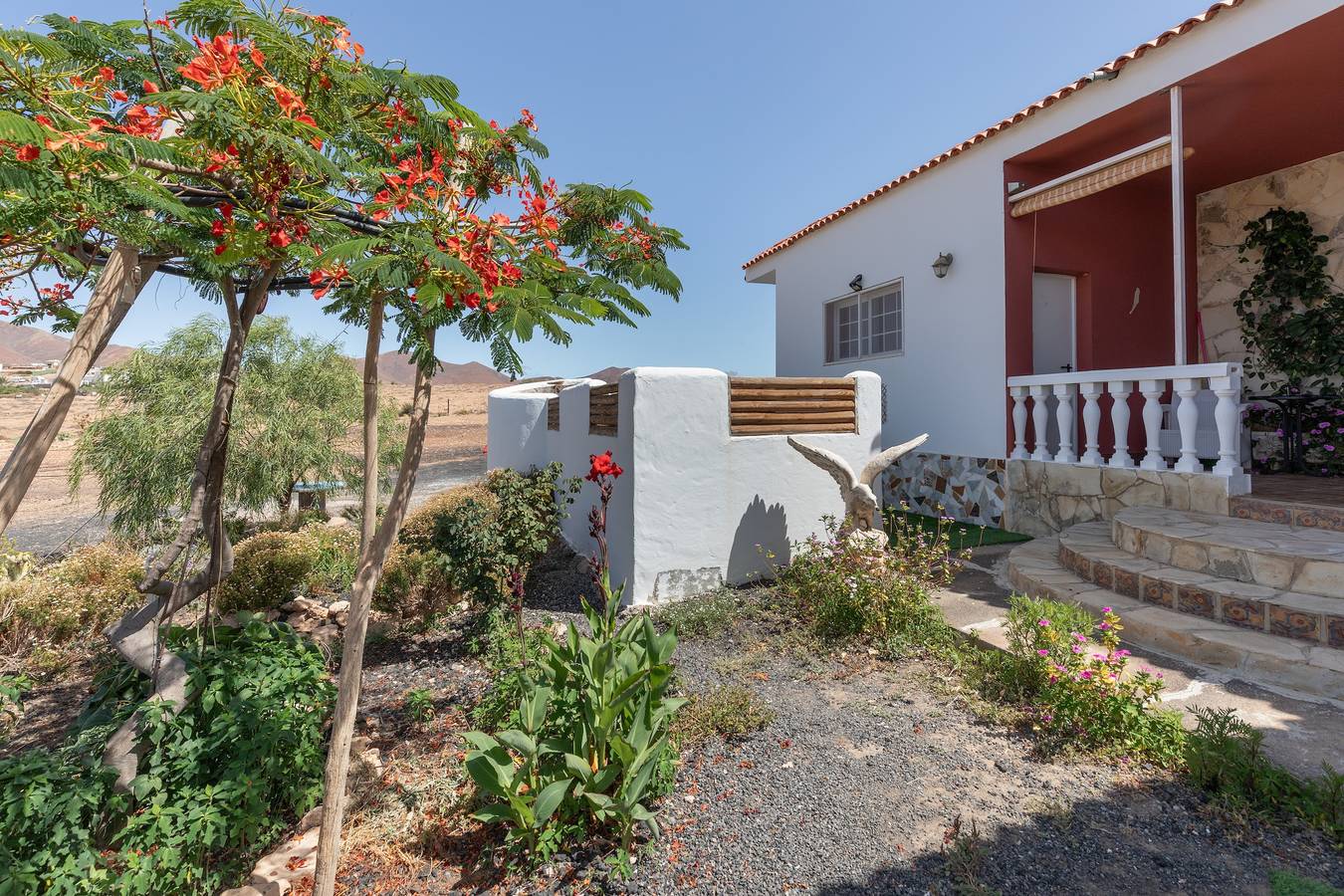 Apartamento rural "Casa Suárez" con terraza, vistas a la montaña y jardín in Tuineje, Fuerteventura