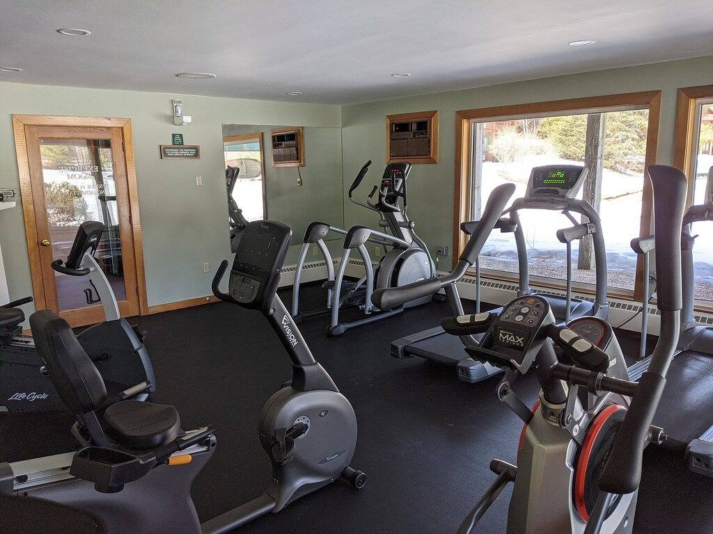 Ganze Wohnung, Deer Park River View Condo with Ac in Woodstock (NH), Franconia Notch