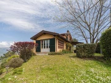 Gîte pour 7 personnes, avec jardin ainsi que vue et terrasse, animaux acceptés dans Corsanico Bargecchia