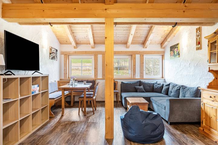 Ferienwohnung für 4 Personen, mit Balkon und Sauna in Vöhrenbach