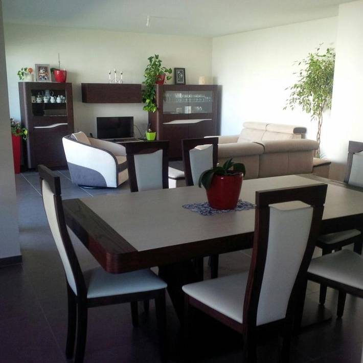Gîte pour 4 personnes, avec Balcon et Terrasse à Saint-Genis-Pouilly