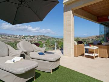 Holiday Rental for 10 People in Salobre, San Bartolomé de Tirajana, Photo 2